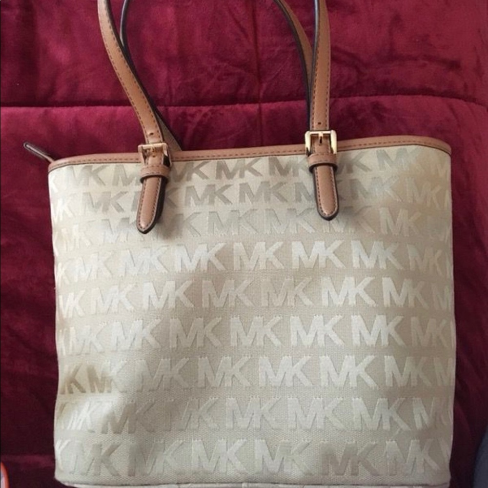 Michael Kors Tote